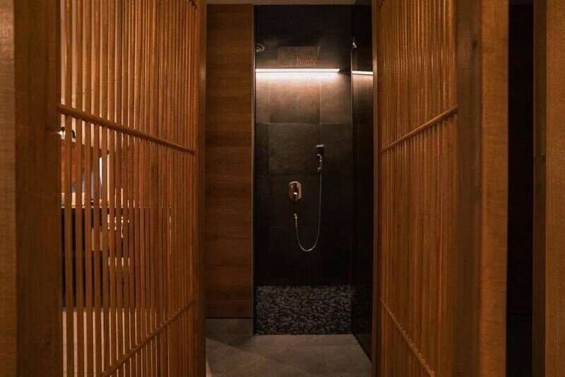 Люкс 4-местный (с камином)