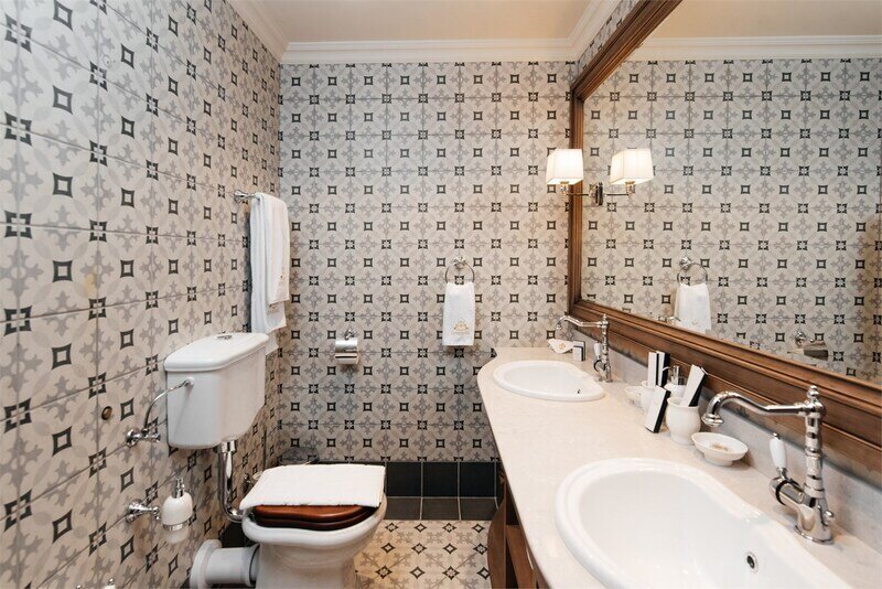 Люкс 2-местный 2-комнатный Королевский Диамант