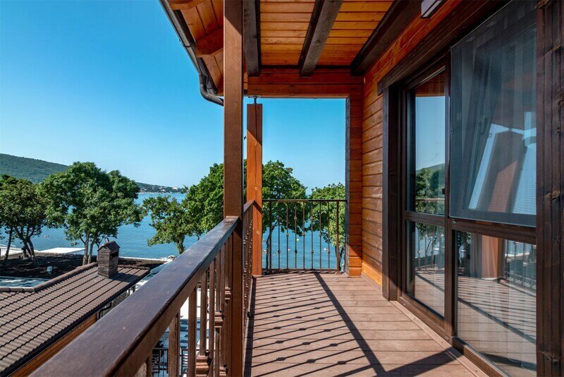 Стандартный Улучшенный 2-местный (с балконом и видом на море)