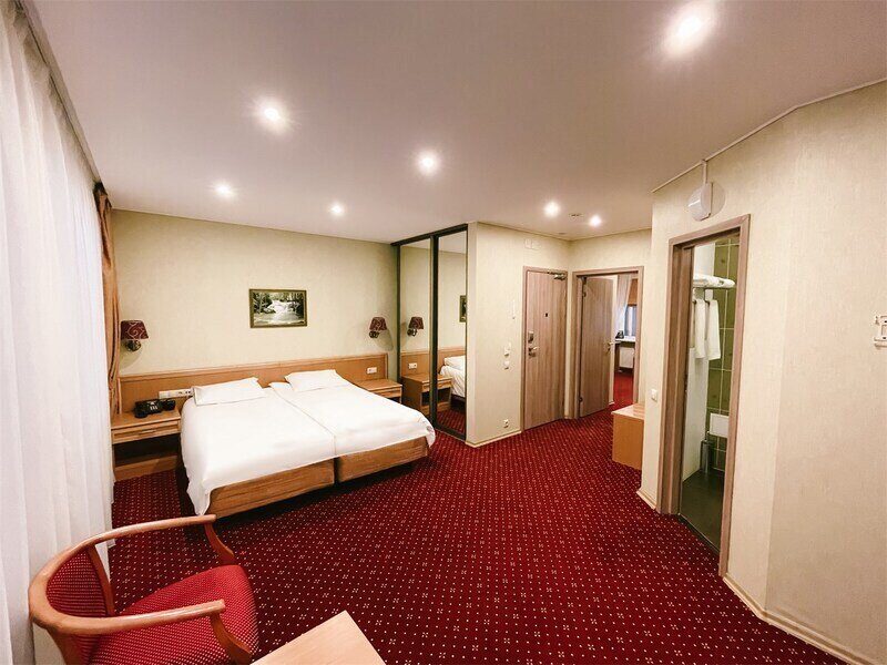 Family 3-местный