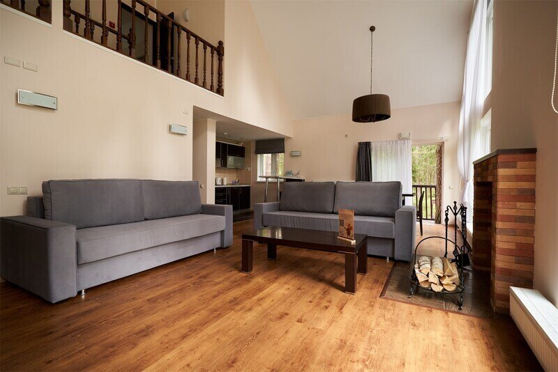 Коттедж 6-местный 2-этажный (Primrose)