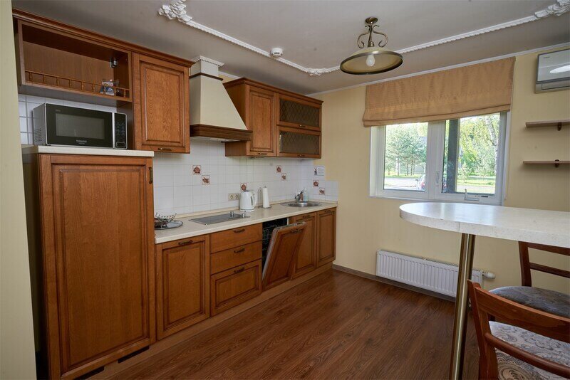 Коттедж 6-местный 2-этажный (Williams)