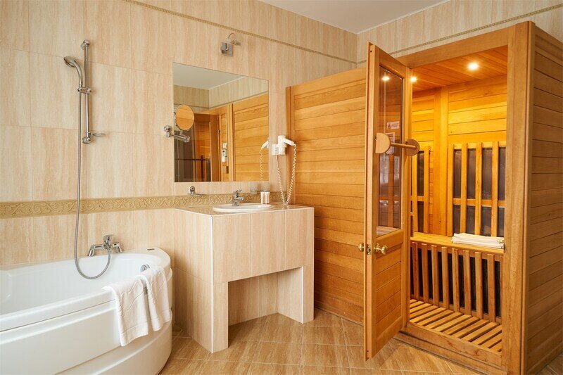 Коттедж 8-местная 2-этажная Вилла