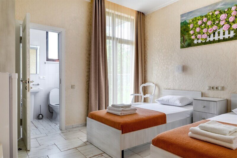 Стандартный 2-местный (с балконом)