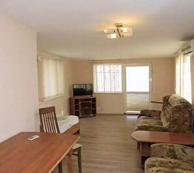 Дом на берегу моря с мангалом