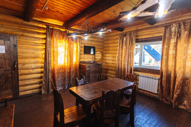 Домик 4-местный Охотничий