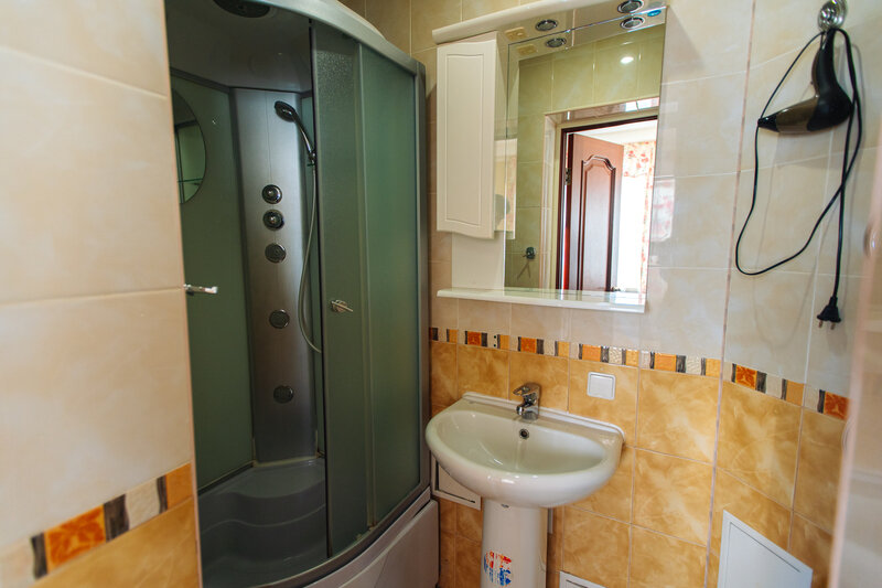 Полулюкс 2-местный (Главный корпус)