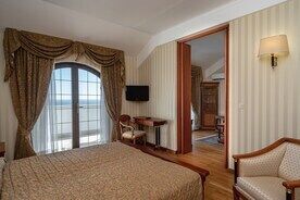 Апартаменты двухкомнтаные Apartments 2, Санаторий Сосновая роща, Ялта