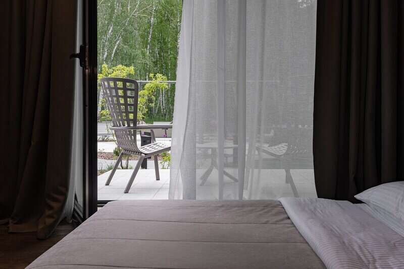 Дождь с террасой