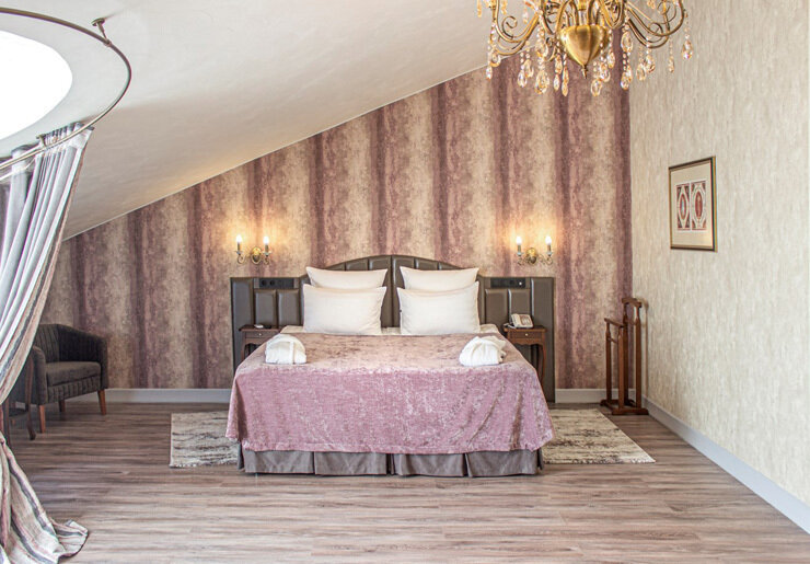 Делюкс Гранд 4-местный (с террасой, мансарда)