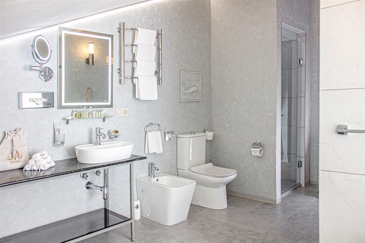 Люкс 4-местный (с террасой, мансарда)