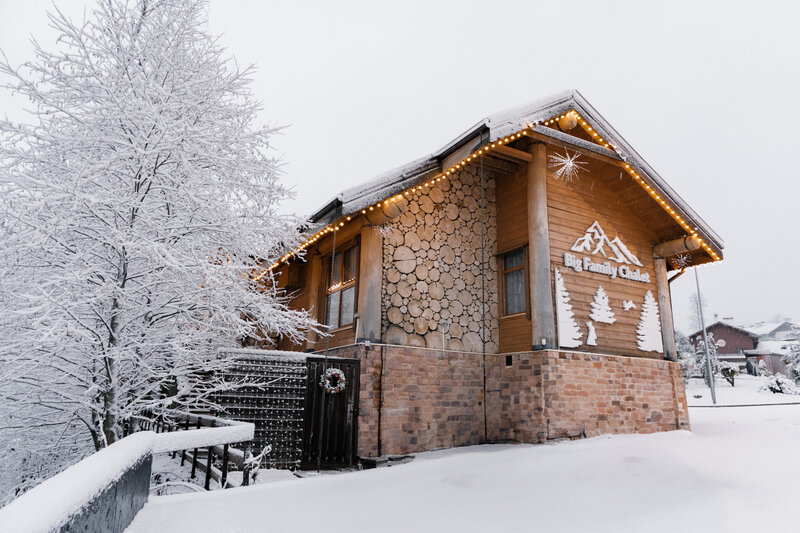 Внешний вид, зима | Big Family Chalet With Jacuzzi, Краснодарский край