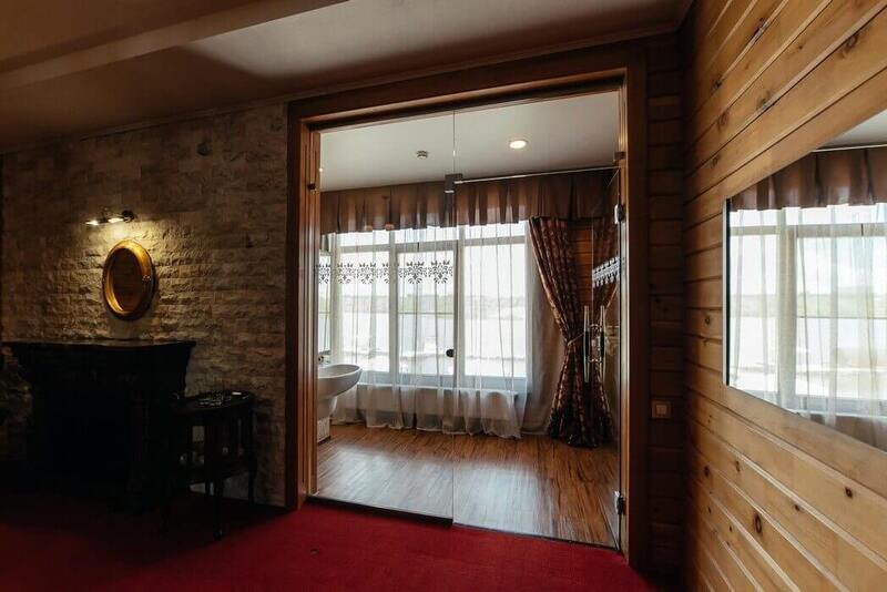 Джуниор сюит Luxe