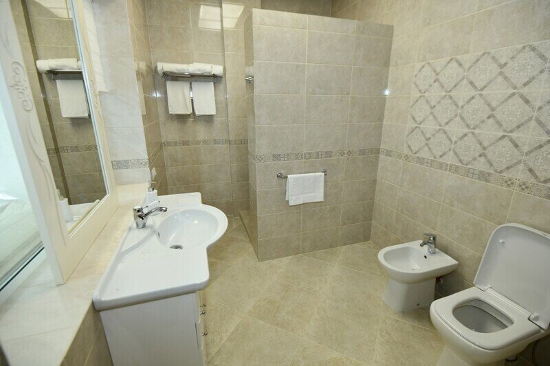 Полулюкс 2-местный (Глыба) вид на горы