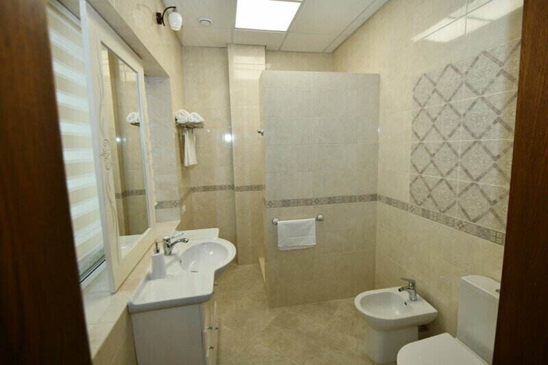 Полулюкс 2-местный (Глыба) вид на горы