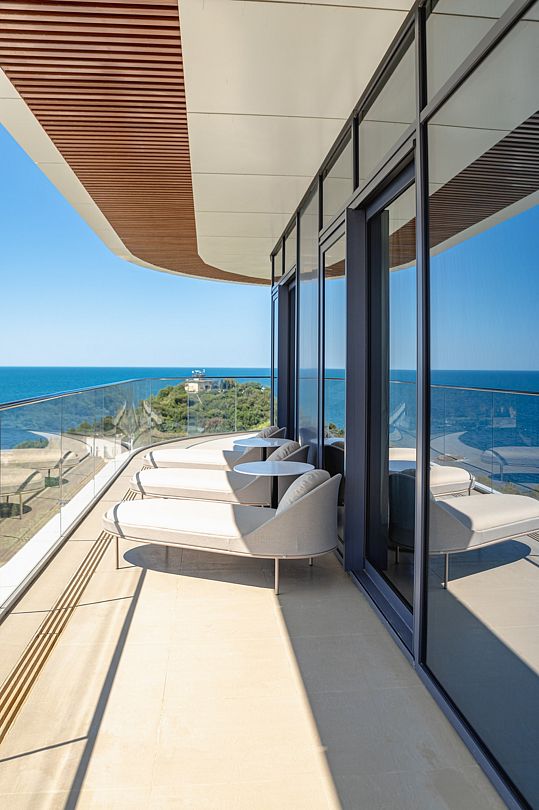 Апартаменты Президентский 4-местный 3-комнатный