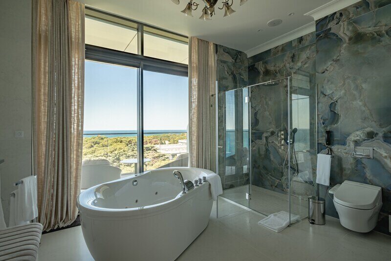 Апартаменты Президентский 4-местный 3-комнатный