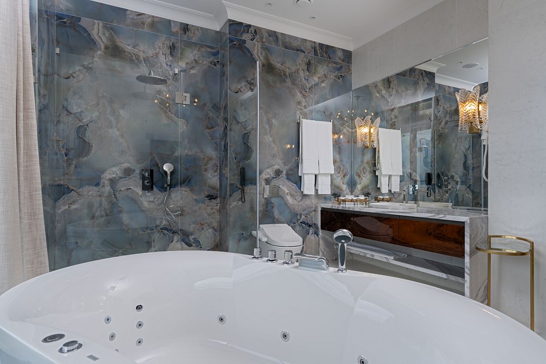 Апартаменты Президентский 4-местный 3-комнатный