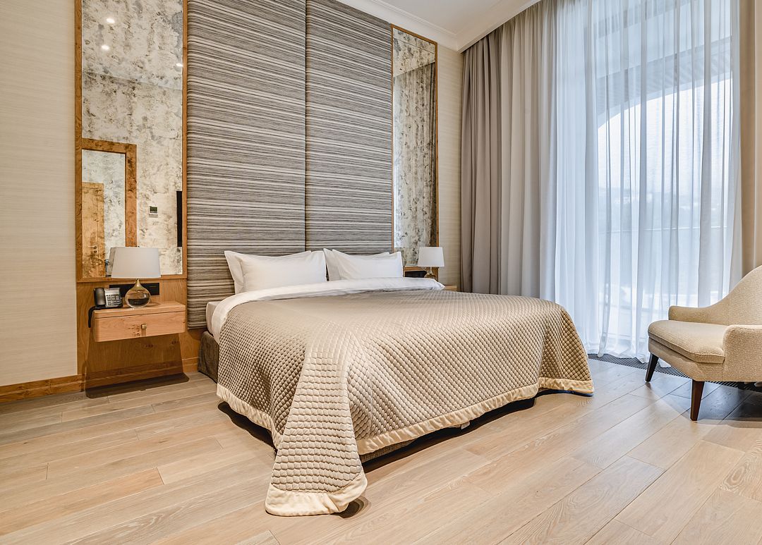 Джуниор Сюит Премиум 2-местный 2-комнатный (с видом на парк)