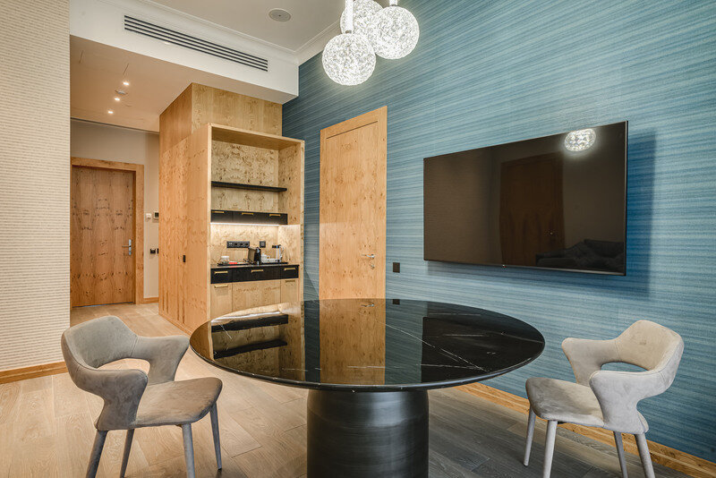 Джуниор Сюит Премиум 2-местный 2-комнатный (с видом на парк)