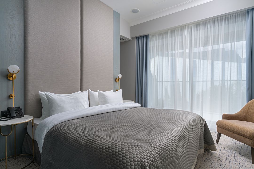 Люкс 2-местный 2-комнатный (с видом на море)