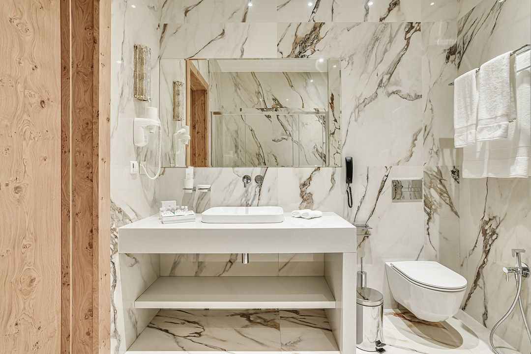 Люкс Представительский 2-местный 2-комнатный (с видом на море)