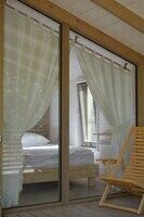 Дом влюбленных, Эко-отель Лунный кролик, деревня Хороброво