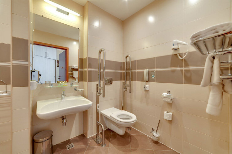 Стандартный 2-местный (для людей с ограниченными физическими возможностями)