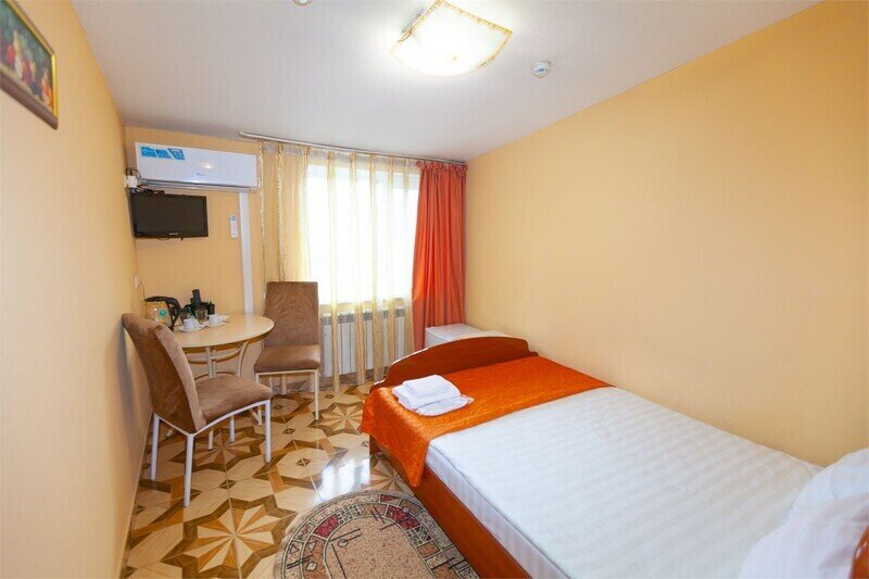 Стандартный 2-местный (DBL маленький желтый)