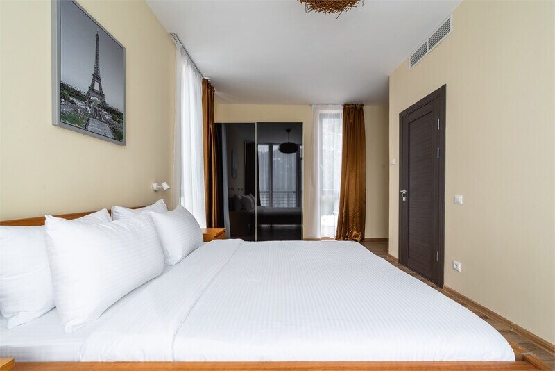 Вилла 7-местная (с 3 спальнями, вид на горы)