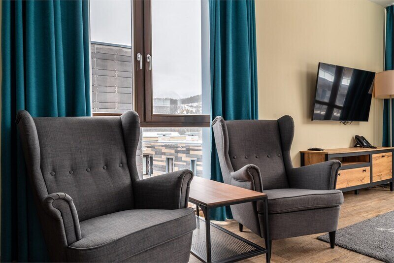 Вилла 7-местная (с 3 спальнями, вид на горы)