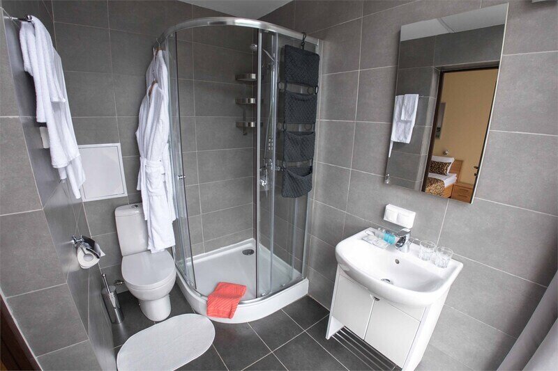 Вилла 7-местная (с 3 спальнями, вид на горы)