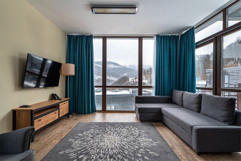 Вилла 9-местная (с 4 спальнями, вид на горы)