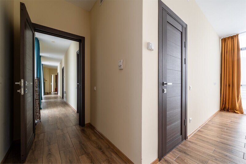 Вилла 9-местная (с 4 спальнями, вид на горы)