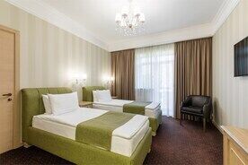 Двухместный номер с 2 отдельными кроватями и балконом, Парк-отель Левада, Санкт-Петербург