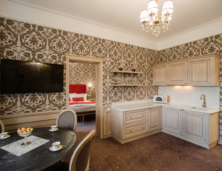 Люкс 4-местный 2-комнатный