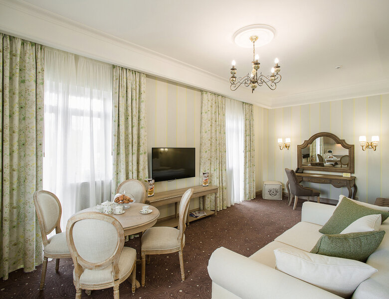 Люкс Студио 4-местный