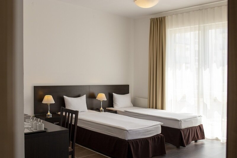 Номер 4-местный 2-комнатный (4 кровати, без кухни)