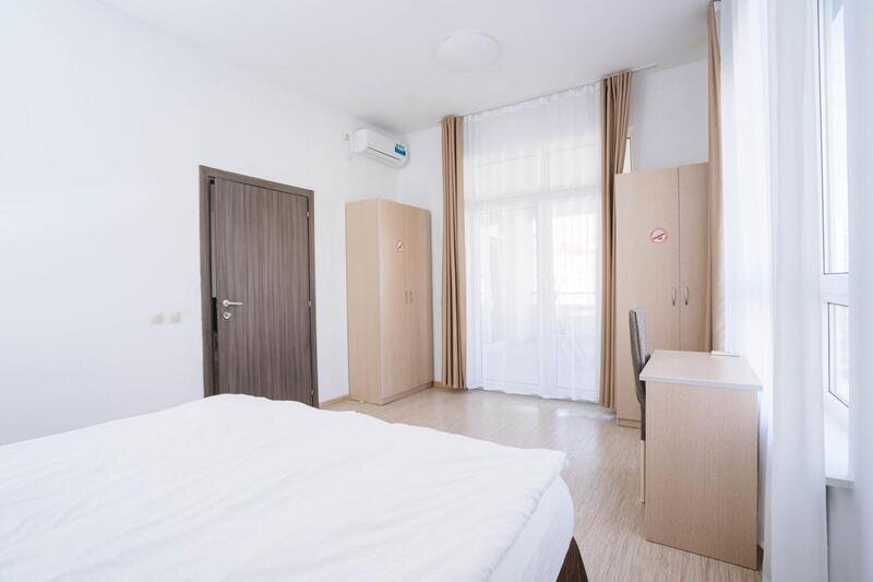 Апартаменты 2-местный (с одной спальней и террасой)