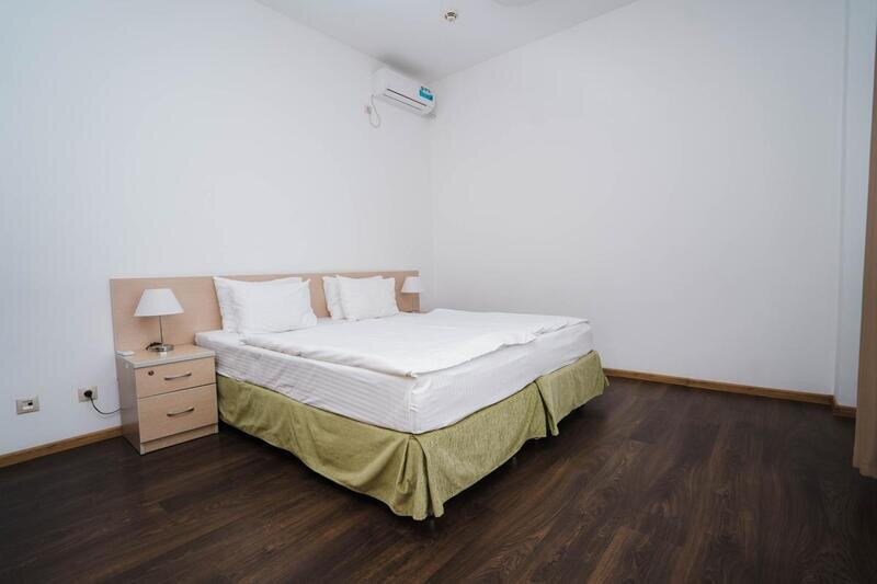 Апартаменты 2-местный (с одной спальней и террасой)