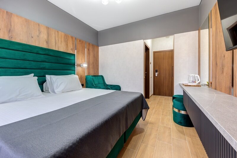 Комфорт 2-местный (с балконом и видом на горы)