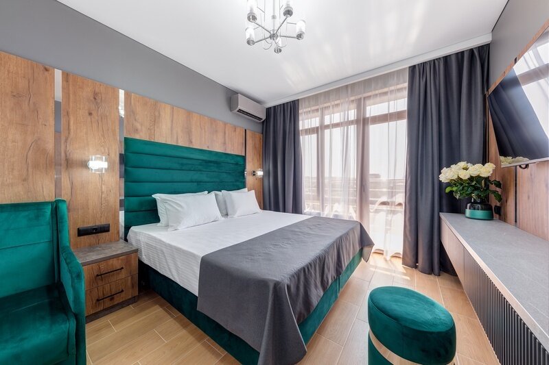 Комфорт 2-местный (с балконом и видом на море)