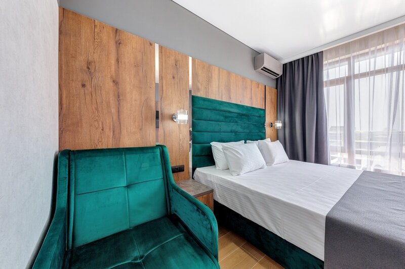 Комфорт 2-местный (с балконом и видом на море)