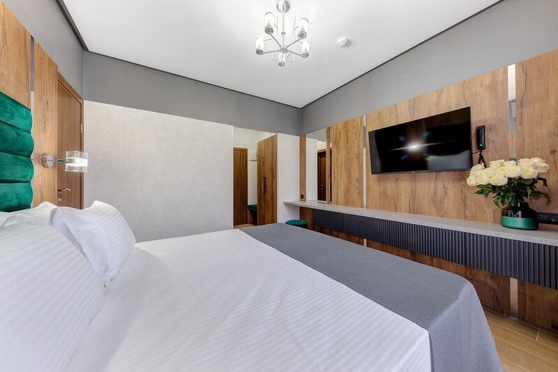 Комфорт 2-местный Коннект (с балконом и видом на горы)