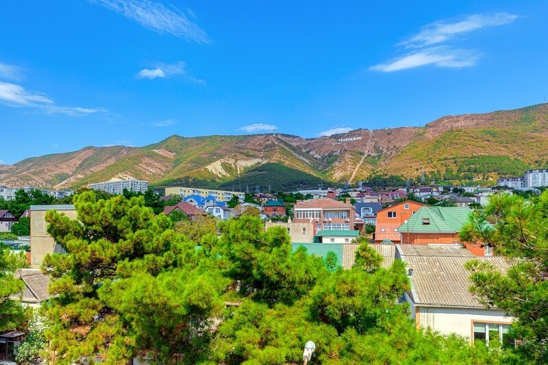 Комфорт 2-местный Коннект (с балконом и видом на горы)