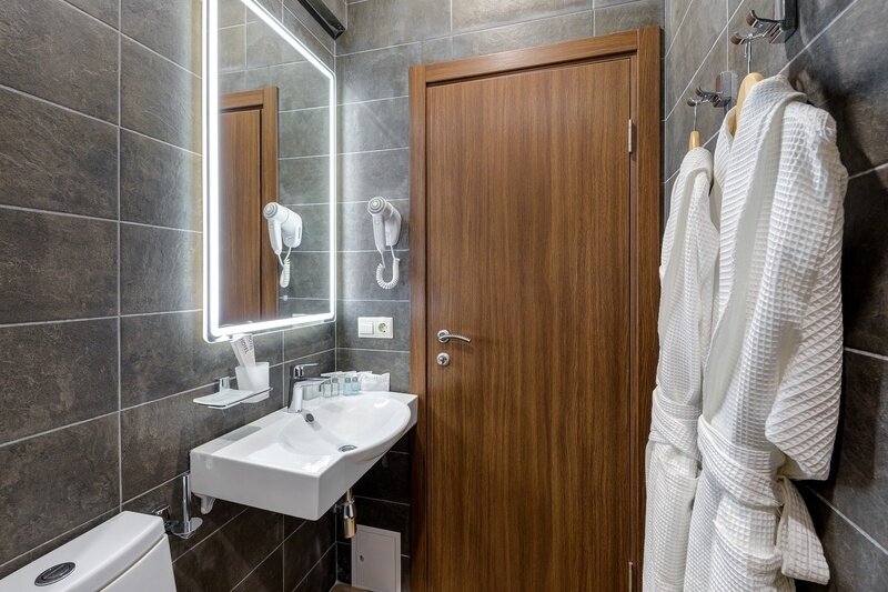 Комфорт 3-местный (с балконом и видом на горы)