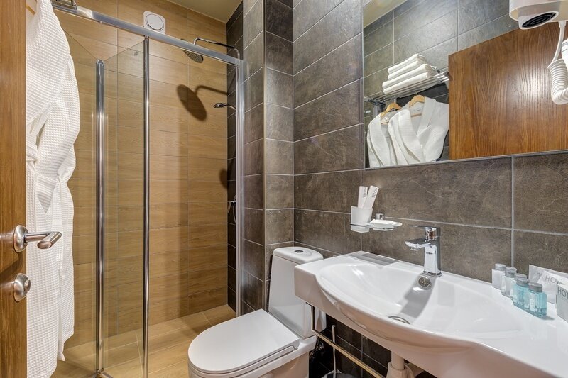 Стандартный 3-местный (с балконом)