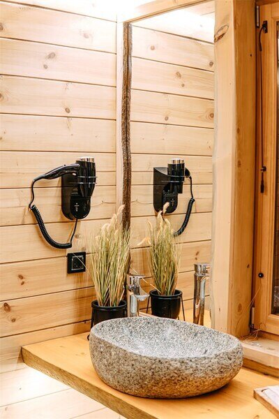 Коттедж Большой 2-местный