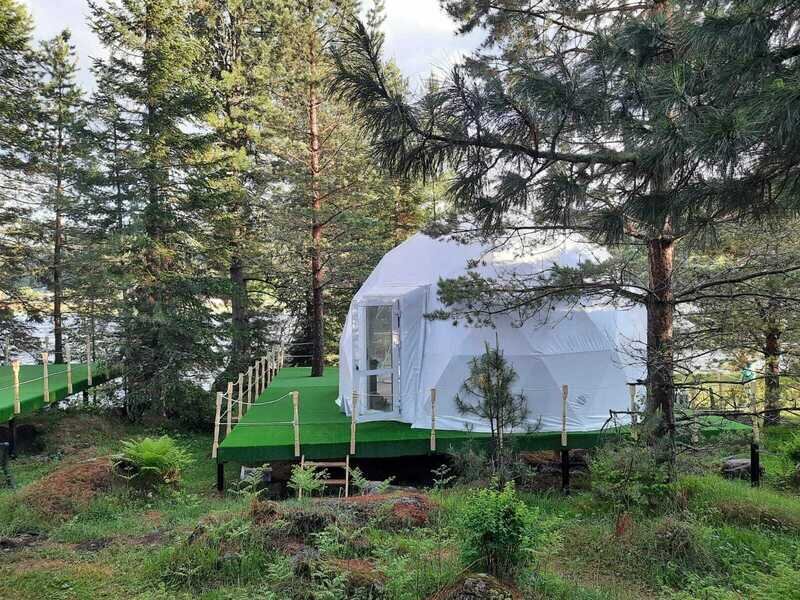 Купол у реки