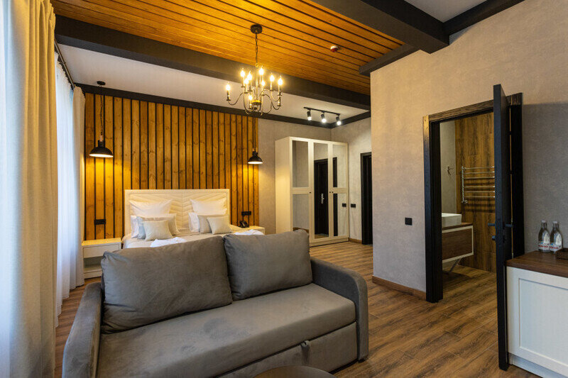 Deluxe 4-местный